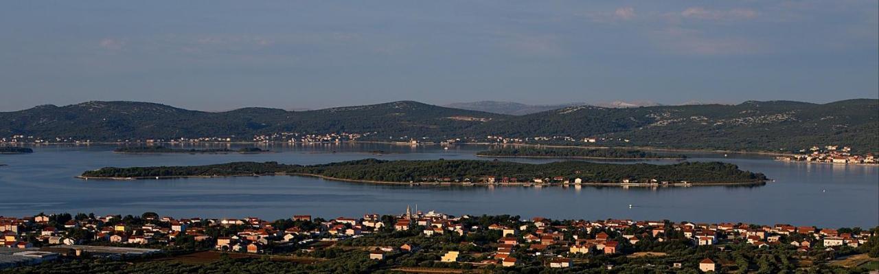 Apartments Vinka Светі Филип-і-Яков Екстер'єр фото